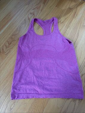 Lululemon Swiftly Tech Racerback Tank Top size 10 pink